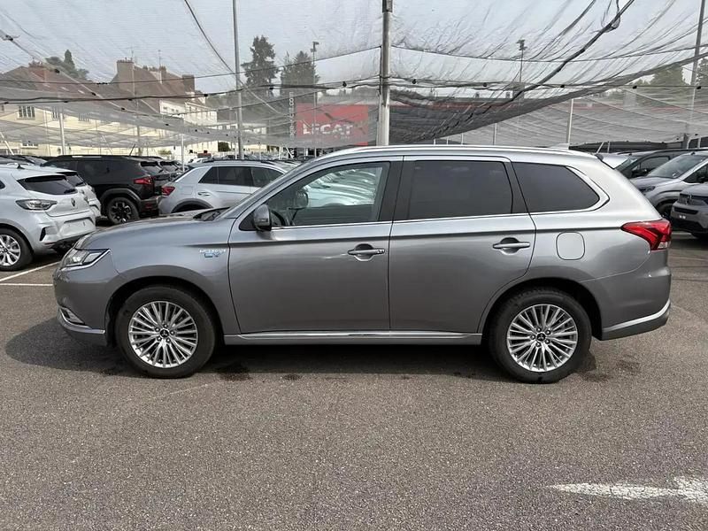 Occasion Mitsubishi Outlander P-HEV Instyle 135 ch (99 kW) 2020 Gris SUV