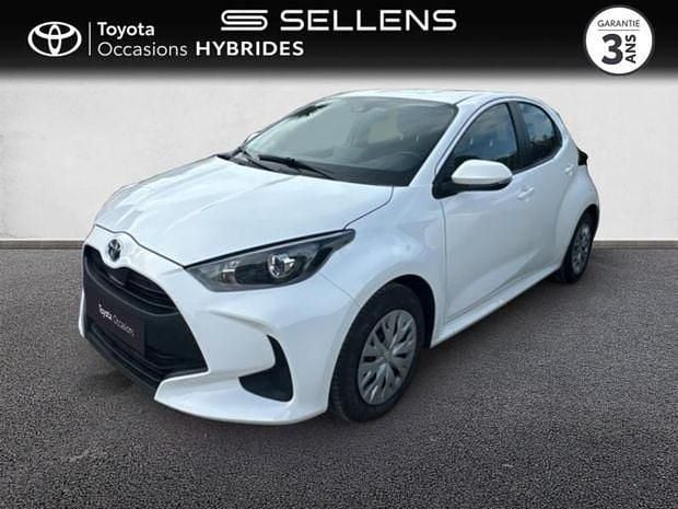 Blanc Utilisé 2023 Toyota Yaris Hybrid | 19 990 € (Super prix) - Image 1/4