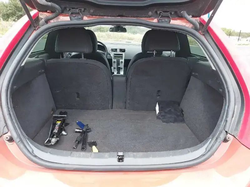 Image 3/4