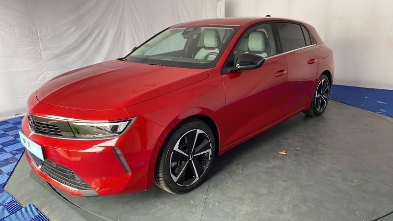 Othercolor Utilisé 2023 Opel Astra Business Berline | 25 400 € (Prix cher) - Image 1/4
