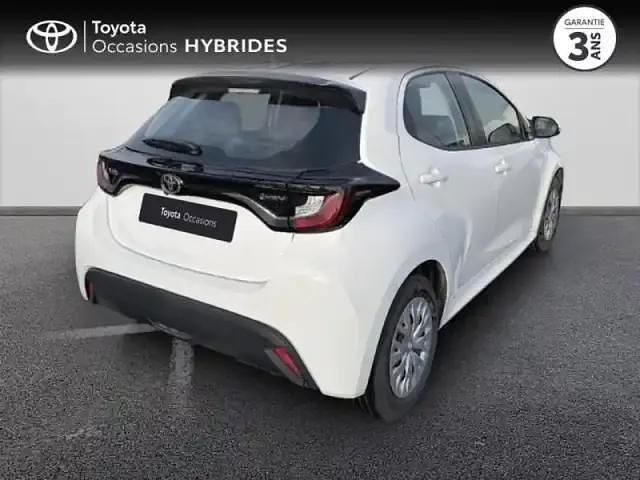 Occasion Toyota Yaris Hybrid 116 ch (85 kW) 2024 Blanc Berline