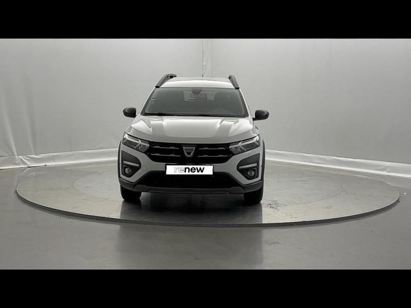 Image 3/4