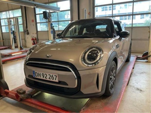 Utilisé 2022 Mini Cooper Citadine | 25 990 € (Prix juste) - Image 1/4