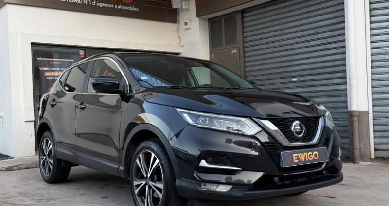 Noir Utilisé 2020 Nissan Qashqai N-Connecta SUV | 15 990 € (Prix juste) - Image 1/4