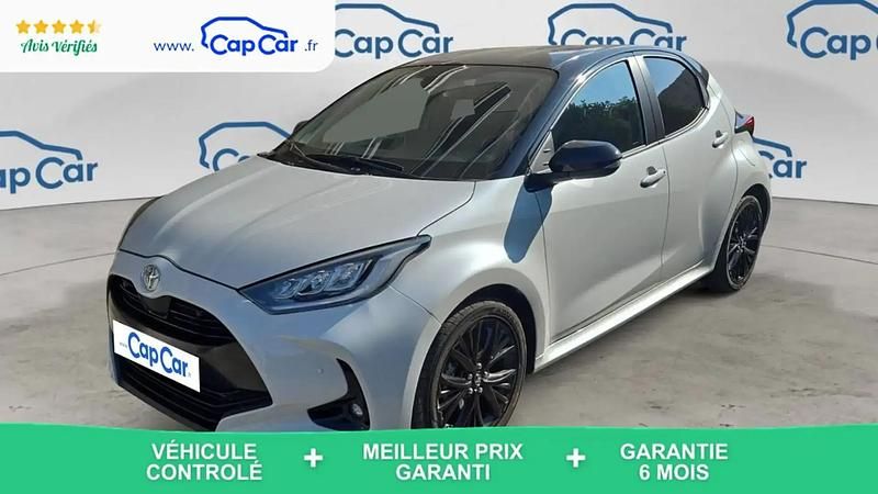 Blanc Utilisé 2022 Toyota Yaris Design Citadine | 20 590 € (Prix cher) - Image 1/4