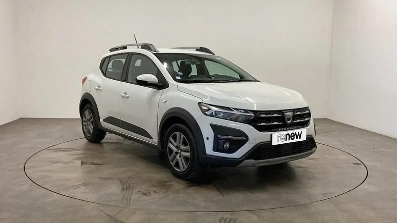 Blanc Occasion 2021 Dacia Sandero Comfort Citadine | 13 390 € (Prix juste) - Image 1/4