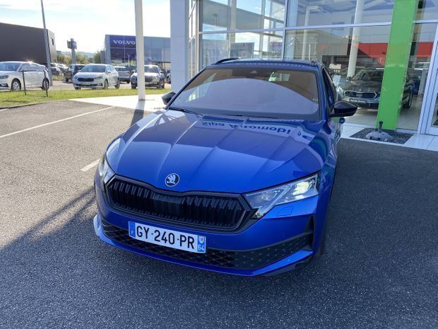 Bleu Utilisé 2024 Skoda Octavia SportLine | 39 290 € - Image 1/4