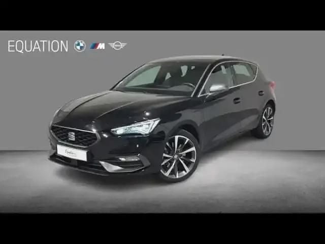 Noir minuit métallisée Occasion 2020 Seat Leon FR Berline | 19 900 € (Bon prix) - Image 1/4