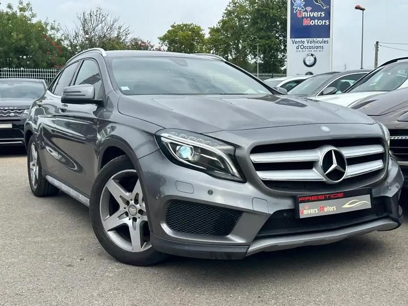 Gris Utilisé 2015 Mercedes GLA200 SUV | 15 400 € (Prix juste) - Image 1/4