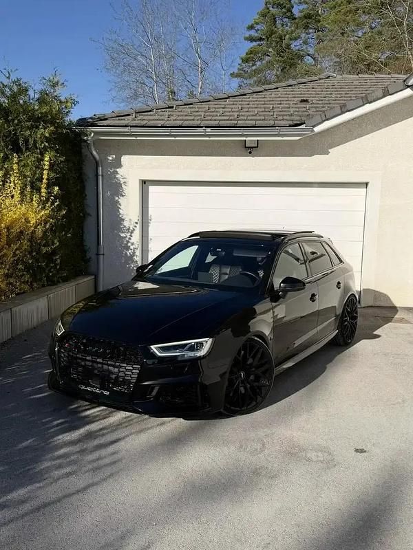 Utilisé 2019 Audi RS3 Sportback Sport Citadine | 57 500 € (Prix juste) - Image 1/4