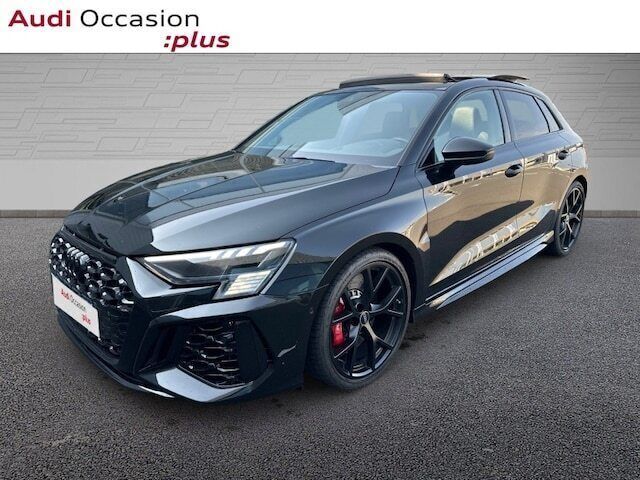 Noir mythe métallisé Utilisé 2021 Audi RS3 Sportback Design Citadine | 66 490 € (Prix cher) - Image 1/4
