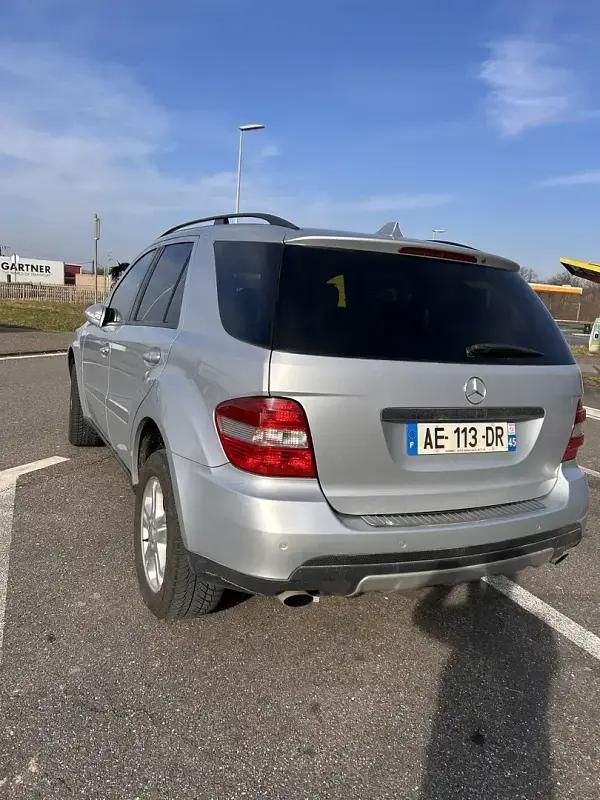 Utilisé 2006 Mercedes ML280 SUV | 5 999 € (Prix juste) - Image 1/4