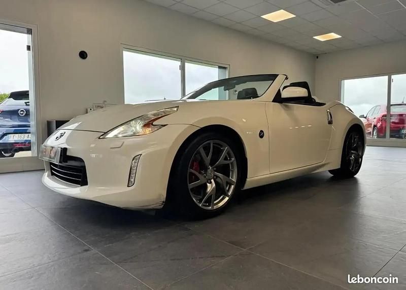 Blanc Utilisé 2014 Nissan 370Z Pack Cabriolet | 24 990 € - Image 1/4