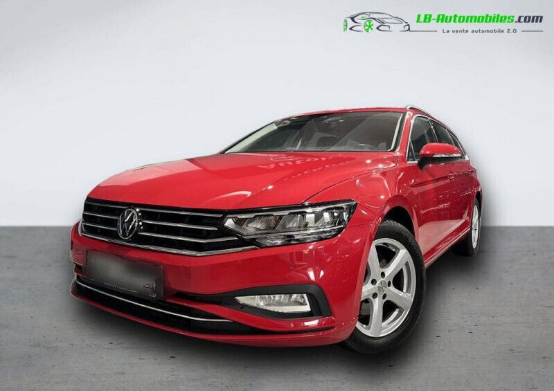 Utilisé 2023 VW Passat Break | 34 400 € (Prix assez cher) - Image 1/4
