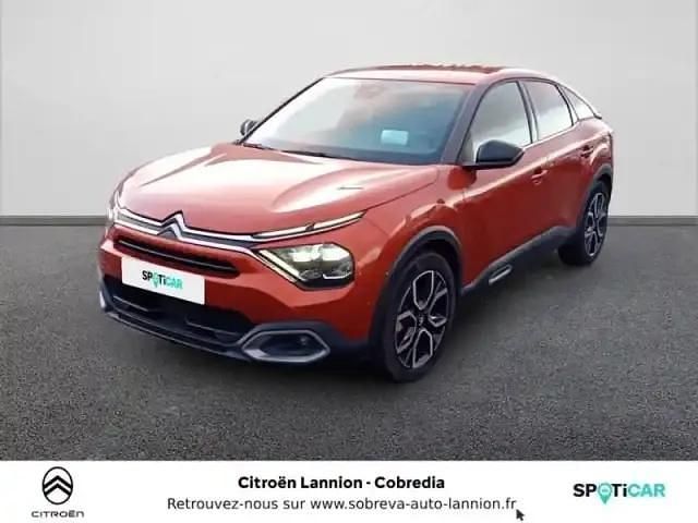 Occasion Citroën e-C4 Shine 100 kW (136 ch) 2022 Brun caramel (n) Berline