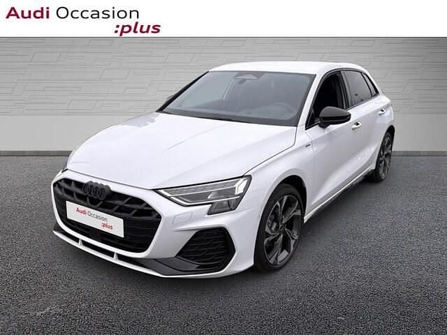 Blanc glacier métallisé Occasion 2026 Audi A3 S-Line | 39 900 € - Image 1/4