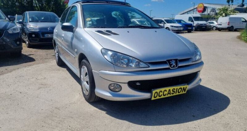 Utilisé 2005 Peugeot 206 Citadine | 2 990 € (Prix juste) - Image 1/4