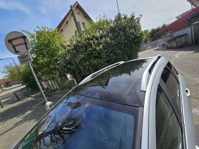 Image 4/4