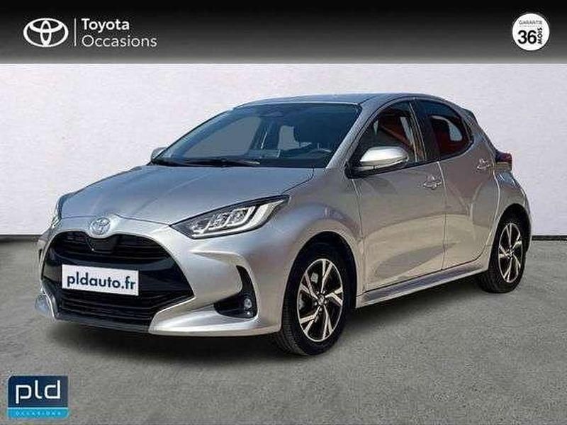 Utilisé 2024 Toyota Yaris Hybrid Design Berline | 23 990 € (Prix assez cher) - Image 1/1
