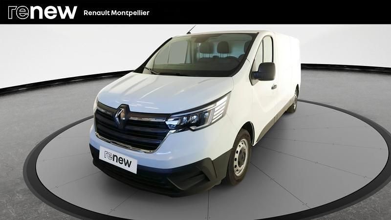 Blanc Occasion 2023 Renault Trafic Monospace | 25 990 € (Prix cher) - Image 1/4