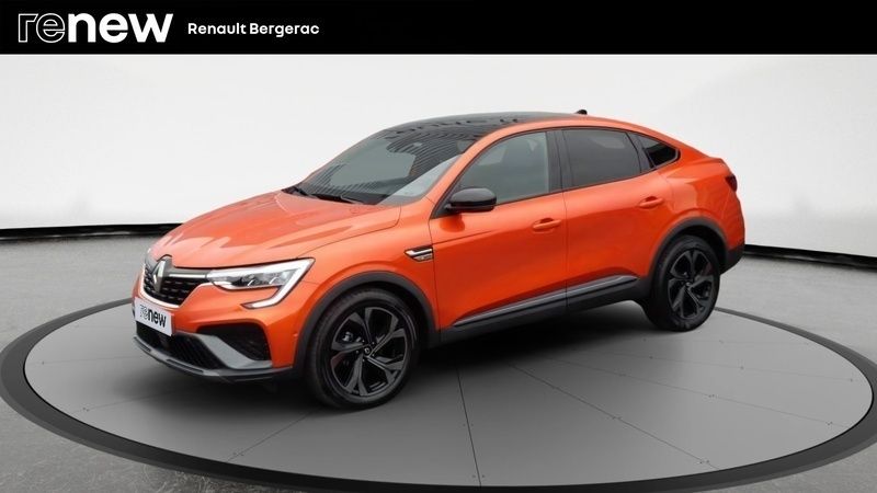 Orange Utilisé 2023 Renault Arkana R.S. SUV | 24 490 € (Prix assez cher) - Image 1/4