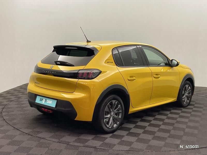 Occasion Peugeot e-208 Style 100 kW (136 ch) 2021 Citadine