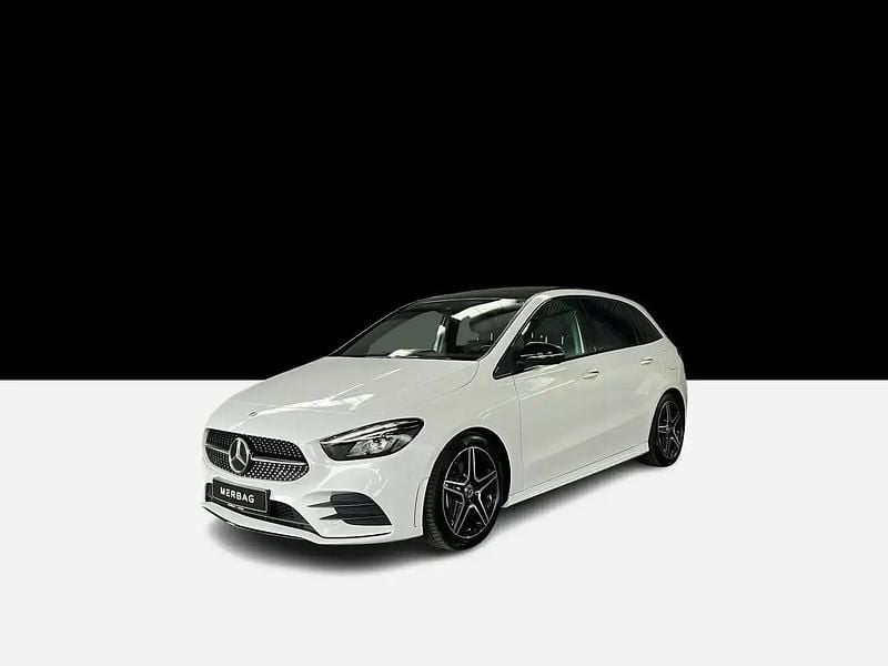 Blanc Utilisé 2020 Mercedes B200 AMG line Monospace | 27 890 € (Prix juste) - Image 1/4