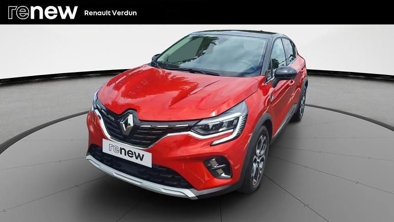 Rouge Utilisé 2021 Renault Captur Intens SUV | 15 467 € (Prix juste) - Image 1/4