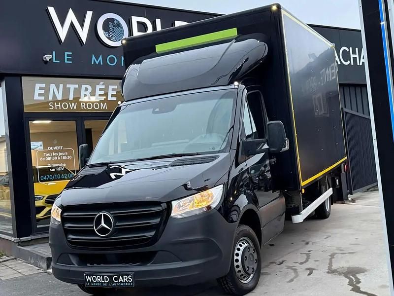 Noir Occasion 2018 Mercedes Sprinter Van | 24 990 € - Image 1/4