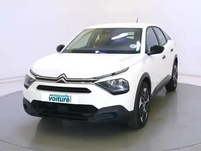 Blanc Occasion 2024 Citroën C4 PureTech Berline | 15 990 € (Bon prix) - Image 1/4
