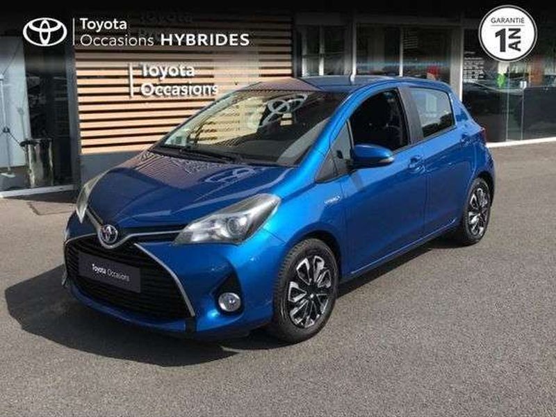 Utilisé 2015 Toyota Yaris Hybrid Berline | 10 990 € (Prix juste) - Image 1/1