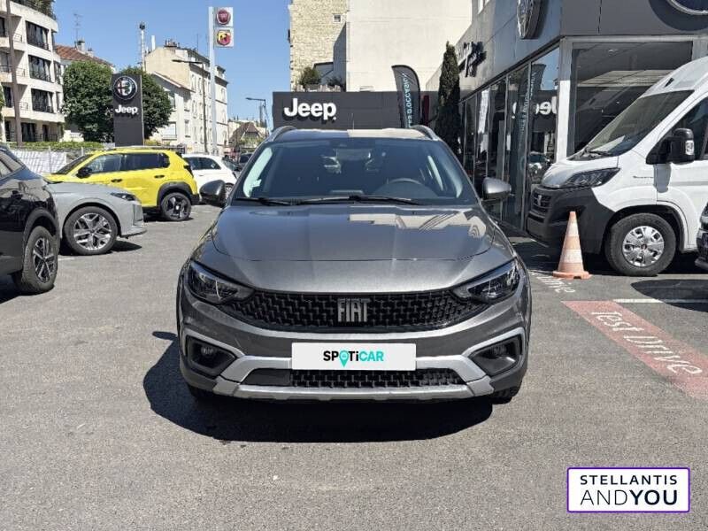 Occasion Fiat Tipo Cross 130 ch (95 kW) 2023 Gris Berline