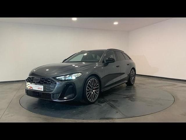 Gris daytona nacré Utilisé 2025 Audi A5 Design Coupé | 64 900 € - Image 1/4