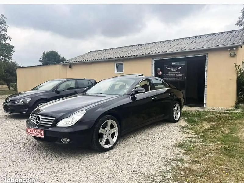 Utilisé 2004 Mercedes CLS350 Berline | 7 000 € - Image 1/4