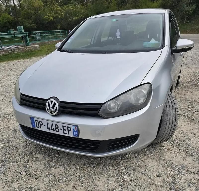 Gris Occasion 2011 VW Golf VI Citadine | 4 200 € (Prix juste) - Image 1/4
