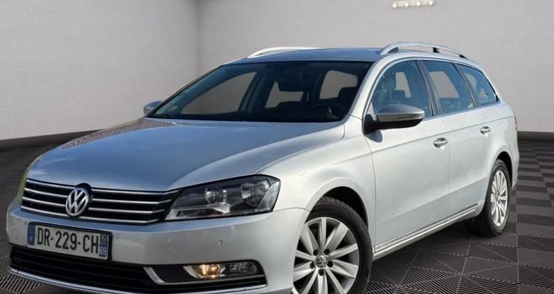 Gris Utilisé 2015 VW Passat Sportline Break | 8 999 € - Image 1/4