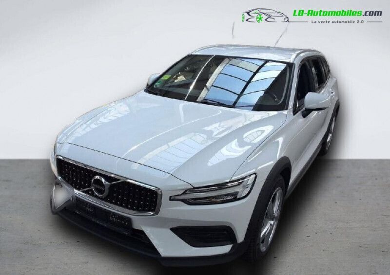 Utilisé 2022 Volvo V60 CC Break | 36 500 € - Image 1/4