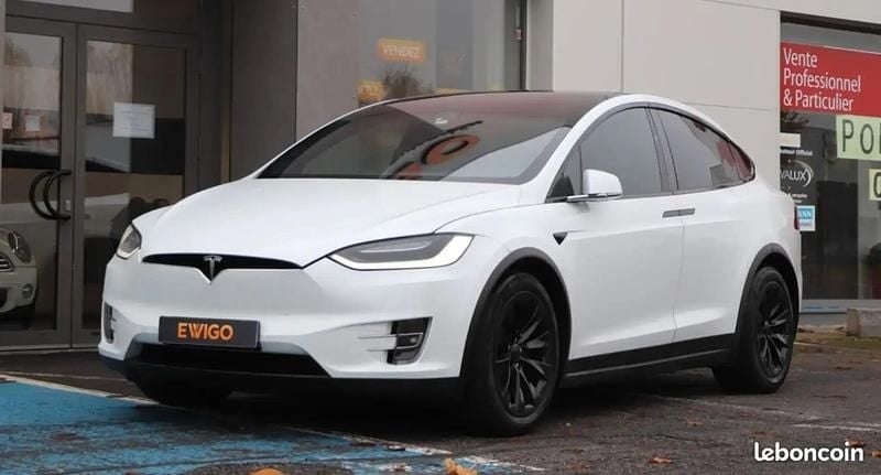 Blanc Occasion 2018 Tesla Model X SUV | 31 990 € - Image 1/4