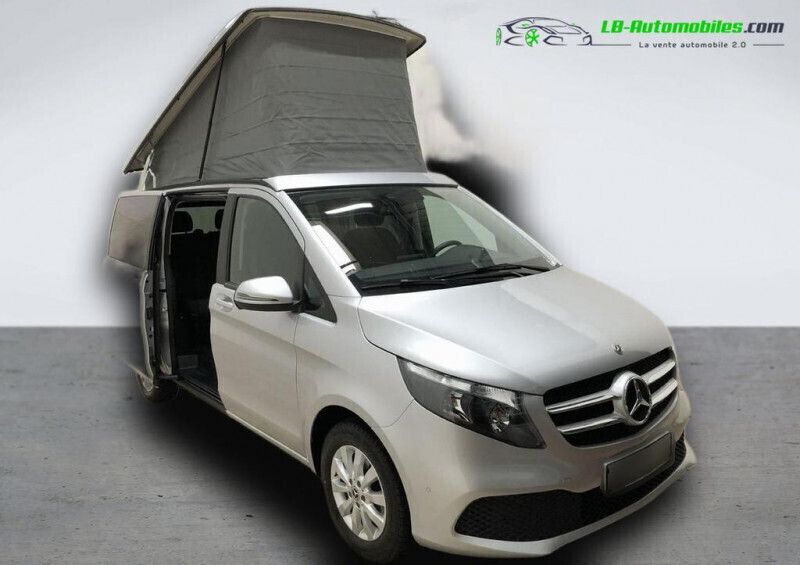 Utilisé 2024 Mercedes V220 Monospace | 70 700 € - Image 1/4