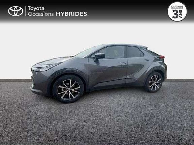 Utilisé 2024 Toyota C-HR Design SUV | 30 990 € (Prix cher) - Image 1/1