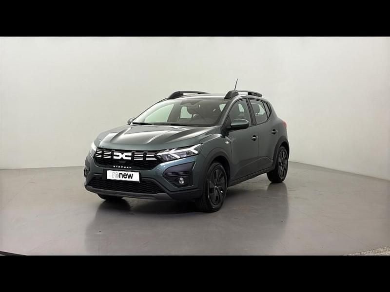 Vert Occasion 2025 Dacia Sandero Expression Citadine | 17 290 € (Prix assez cher) - Image 1/4