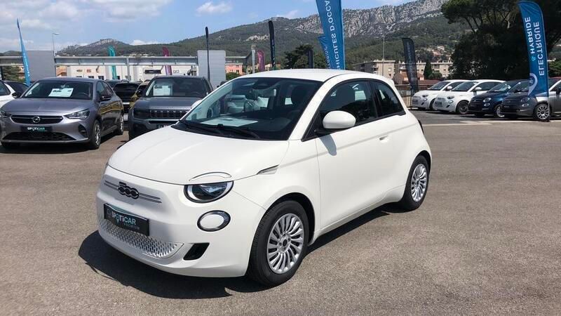 Blanc Utilisé 2022 Fiat 500e Action Berline | 13 700 € (Bon prix) - Image 1/4