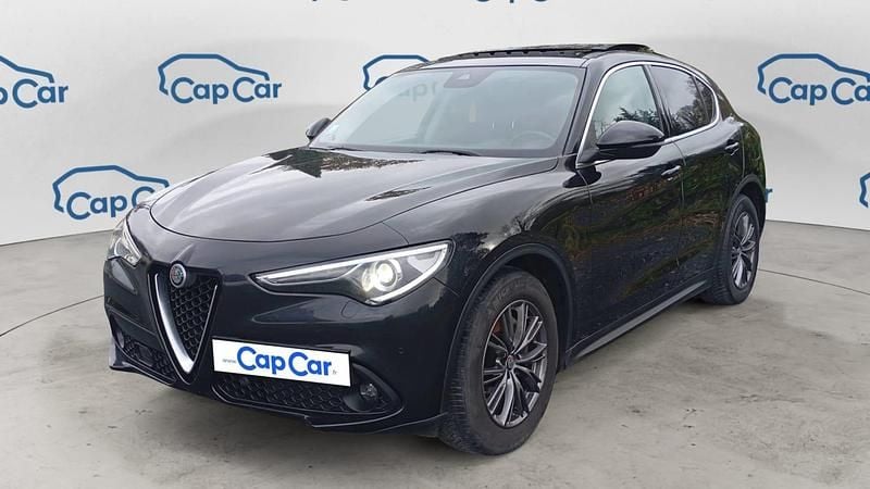 Noir Utilisé 2018 Alfa Romeo Stelvio Lusso SUV | 23 400 € (Prix juste) - Image 1/3