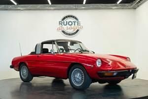 Occasion Alfa Romeo Spider 109 ch (80 kW) 1972 Rouge Cabriolet