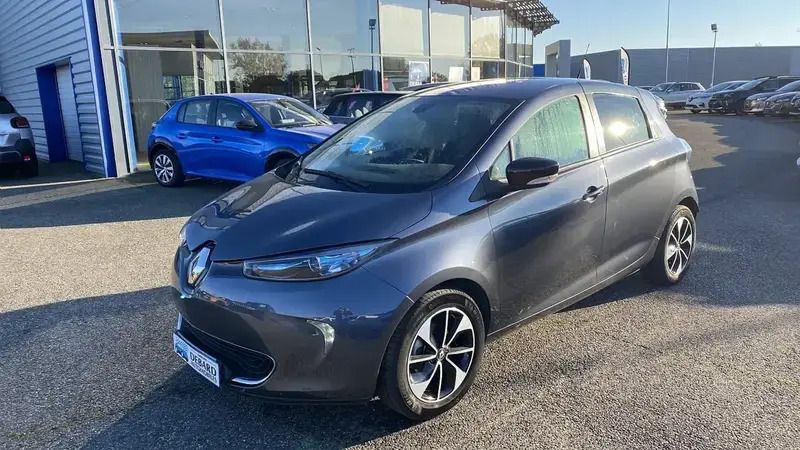 Gris Utilisé 2017 Renault Rapid Intens Berline | 7 990 € - Image 1/4