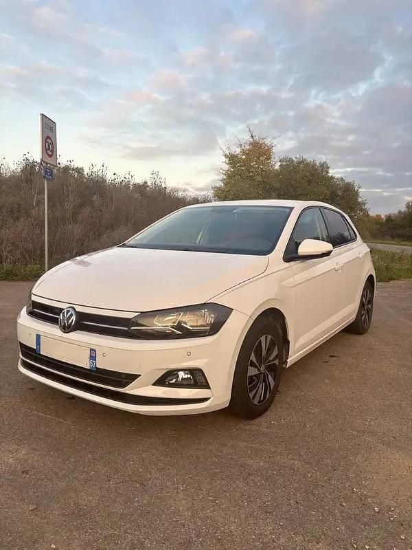 Utilisé 2019 VW Polo Business Berline | 10 950 € (Prix juste) - Image 1/4