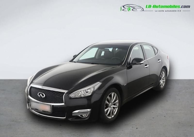 Utilisé 2017 Infiniti Q70 Berline | 25 400 € - Image 1/4