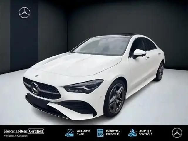 Blanc Utilisé 2024 Mercedes 200 AMG line Coupé | 38 990 € - Image 1/4