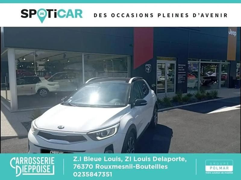 Blanc Utilisé 2020 Kia Stonic Premium SUV | 15 900 € (Prix juste) - Image 1/4