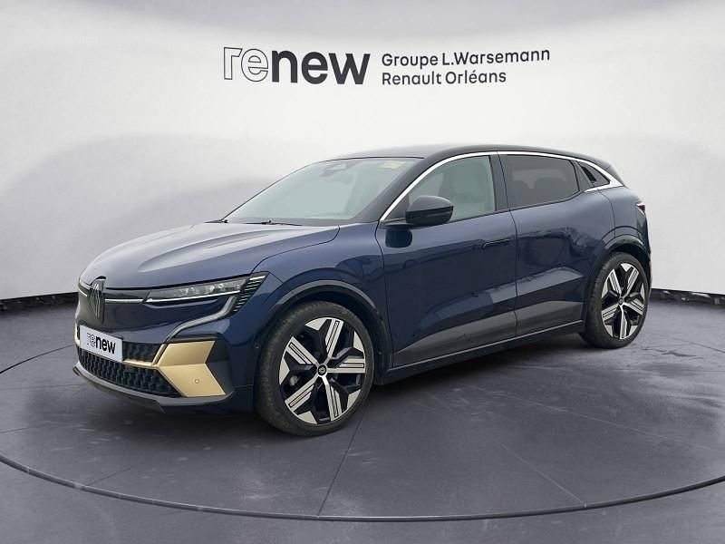 Bleu Occasion 2023 Renault Mégane Iconic Berline | 23 980 € (Prix juste) - Image 1/4